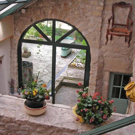 ヴェゾン・ラ・ロメーヌ Au Coeur De La Cite Medievale Bed & Breakfast エクステリア 写真