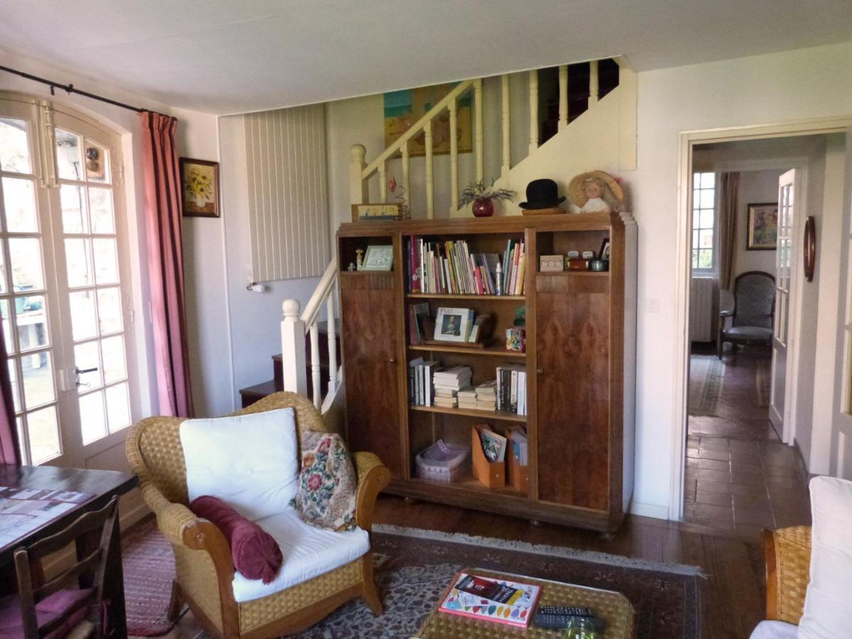 ヴェゾン・ラ・ロメーヌ Au Coeur De La Cite Medievale Bed & Breakfast エクステリア 写真